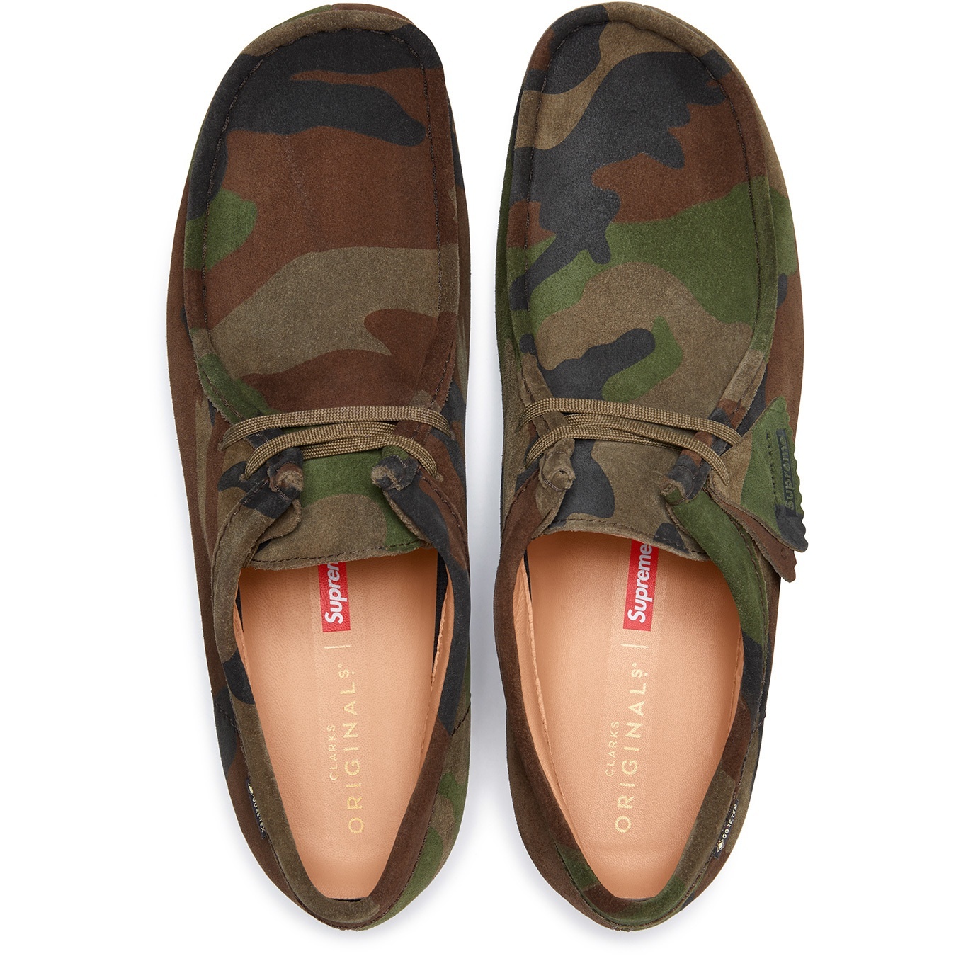Supreme®/Clarks Originals® GORE-TEX Wallabee® view 8